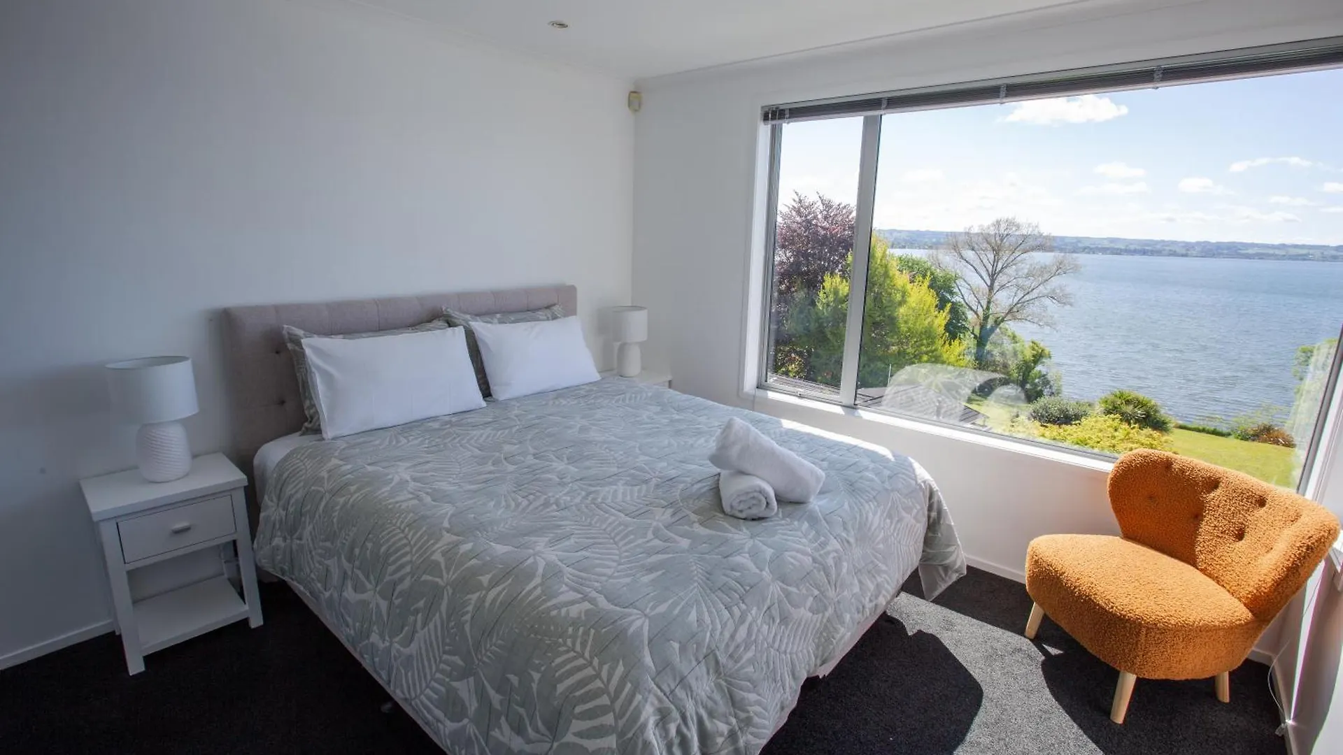 Rotorua Serenity Lakeview Retreat 0*,