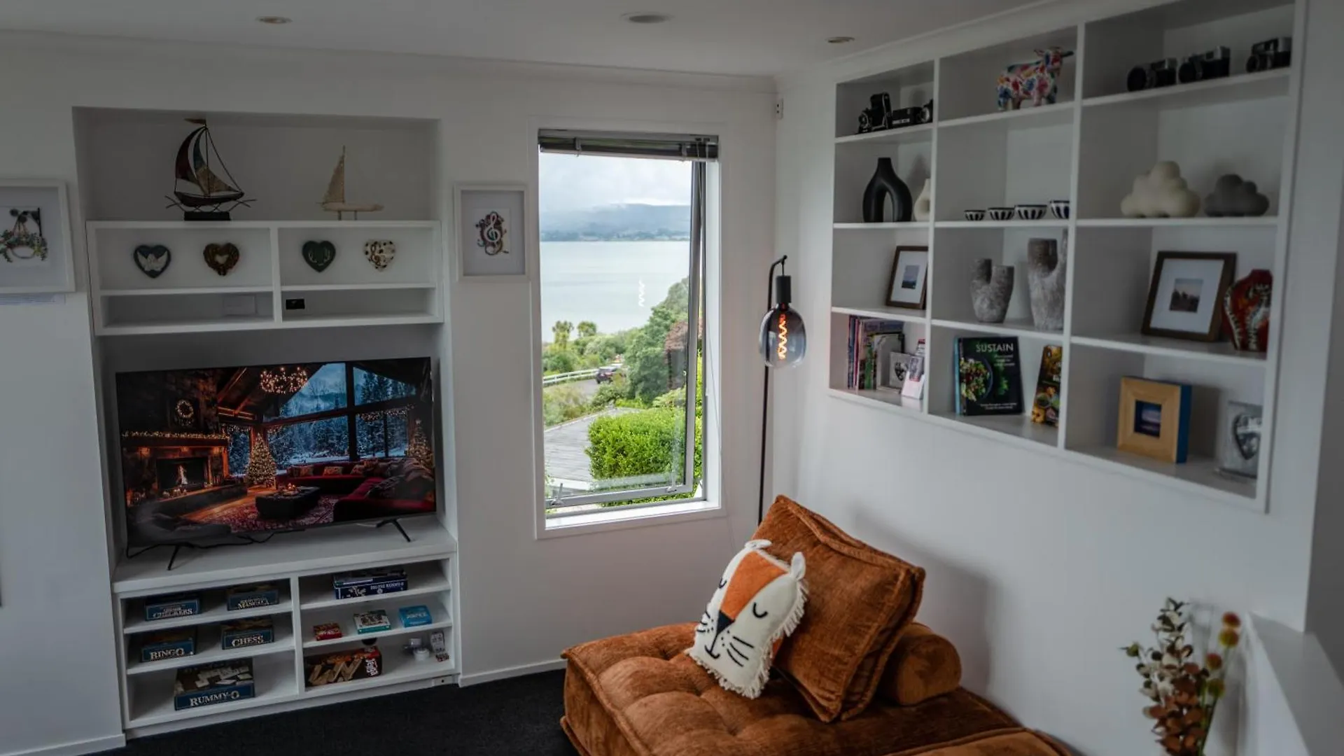 Rotorua Serenity Lakeview Retreat